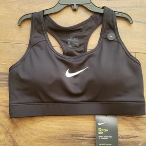 Nike Victory Sports Bra